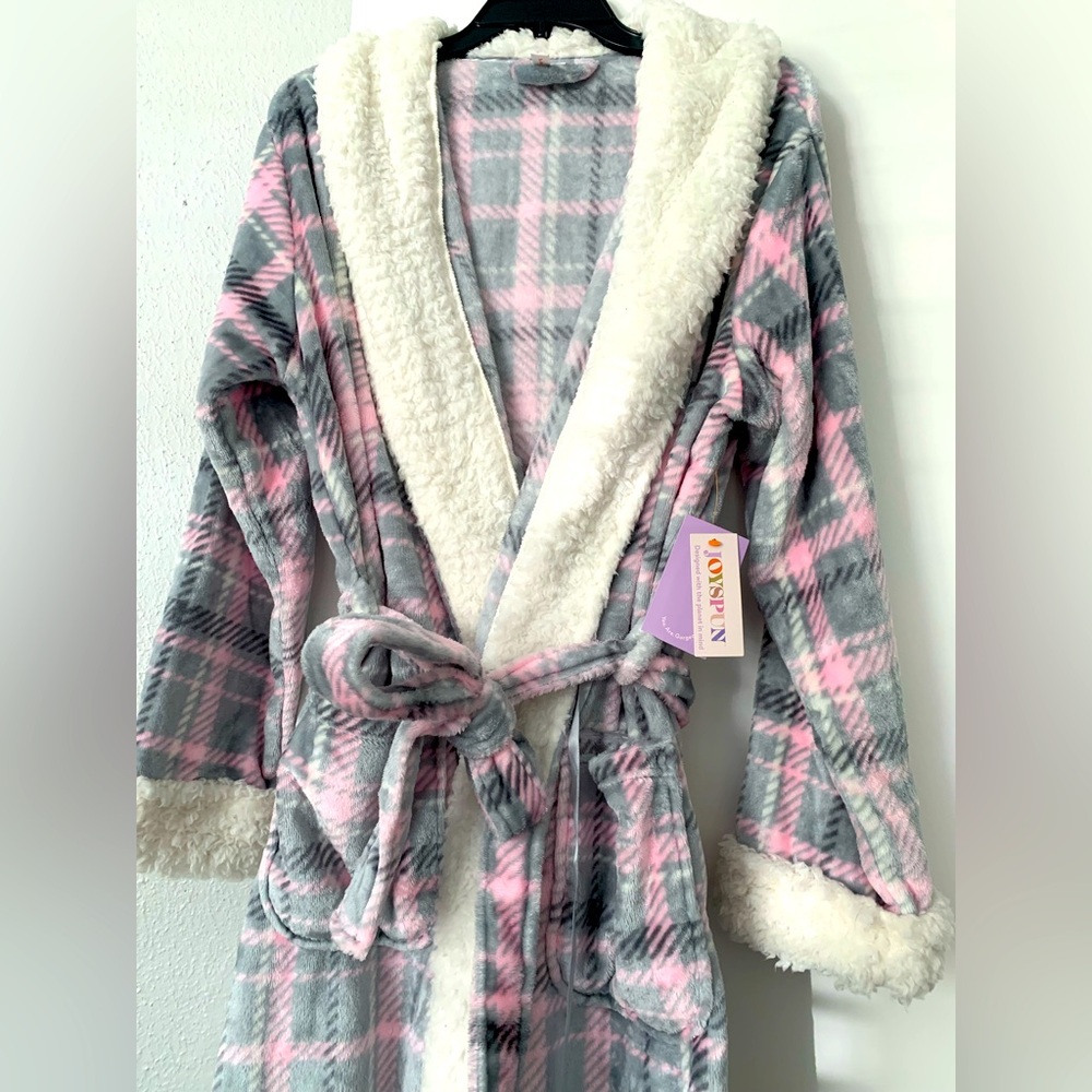JoySpun Plush Robe, brand new with tags, size large